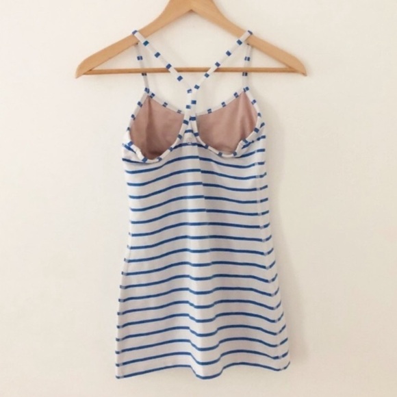 Lululemon tank - Picture 2 of 4